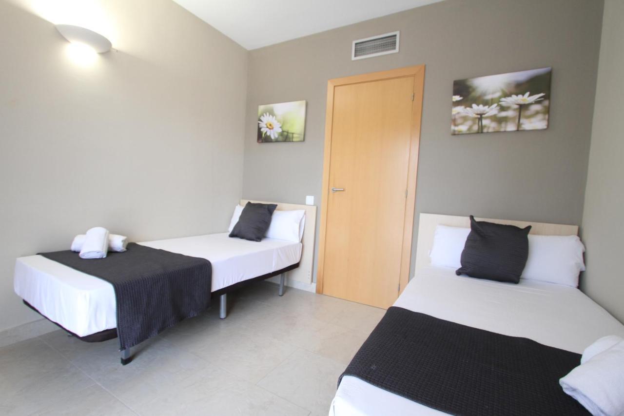 For A Stay Aqquaria Deluxe Салоу Екстериор снимка