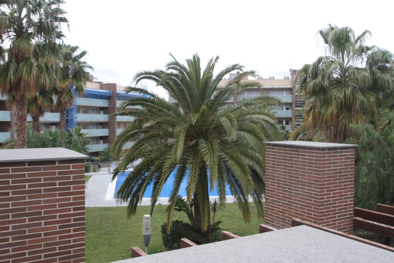For A Stay Aqquaria Deluxe Салоу Екстериор снимка
